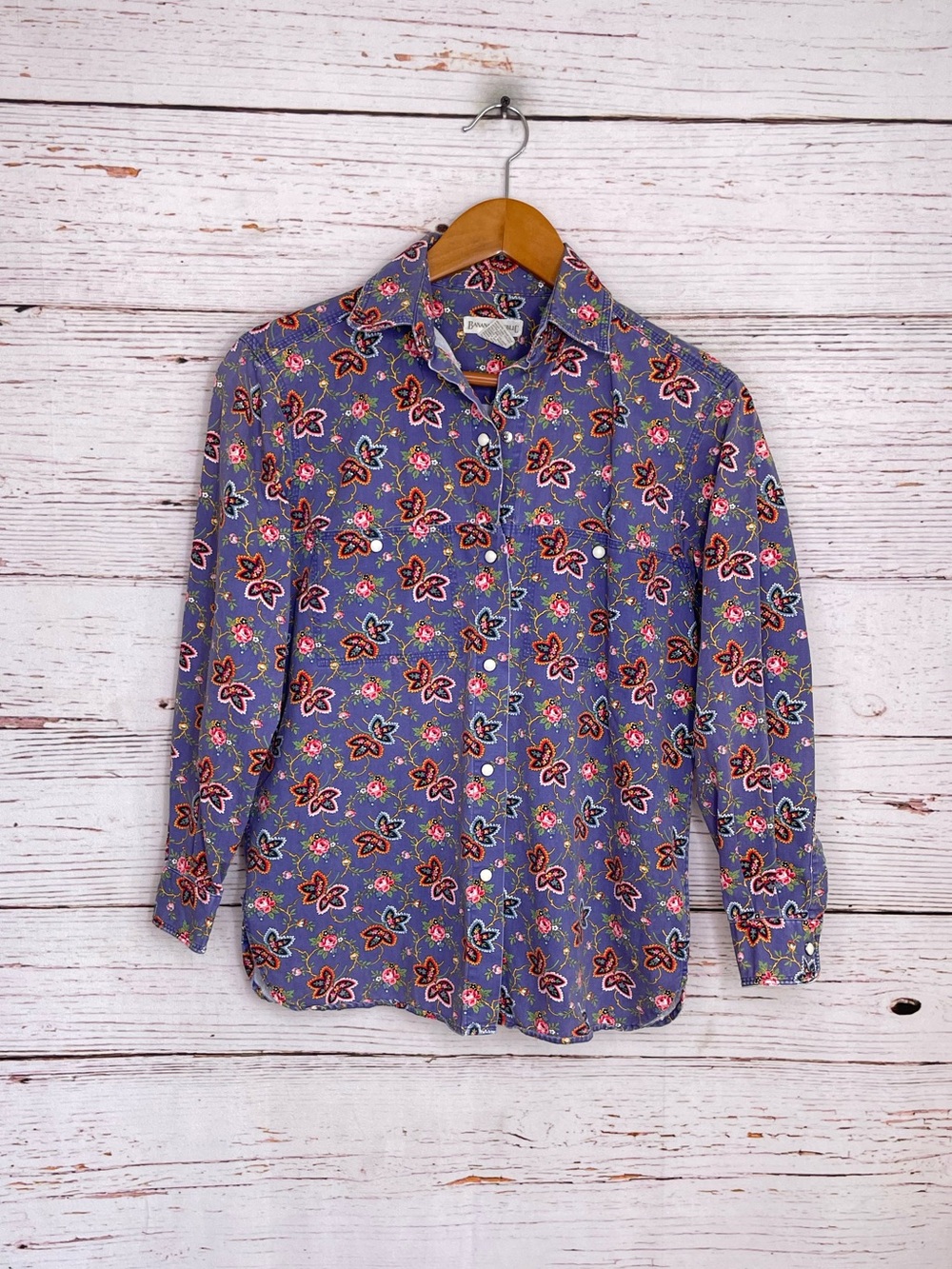 Banana Republic vintage 90’s pearl snap button down paisley shirt